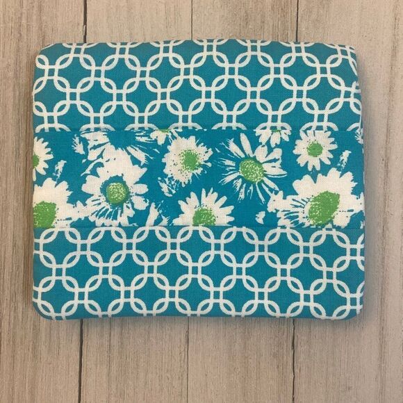 ? Handmade Lovely Blue Green Cloth Wallet Cardholders Zip Pocket Snap Closure - Picture 1 of 9